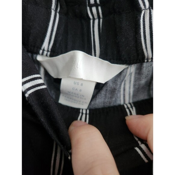 H&M Black Paper Bag Style Ankle Pants, Black Stripe w/Pockets Women's Sz 8 - Picture 4 of 6